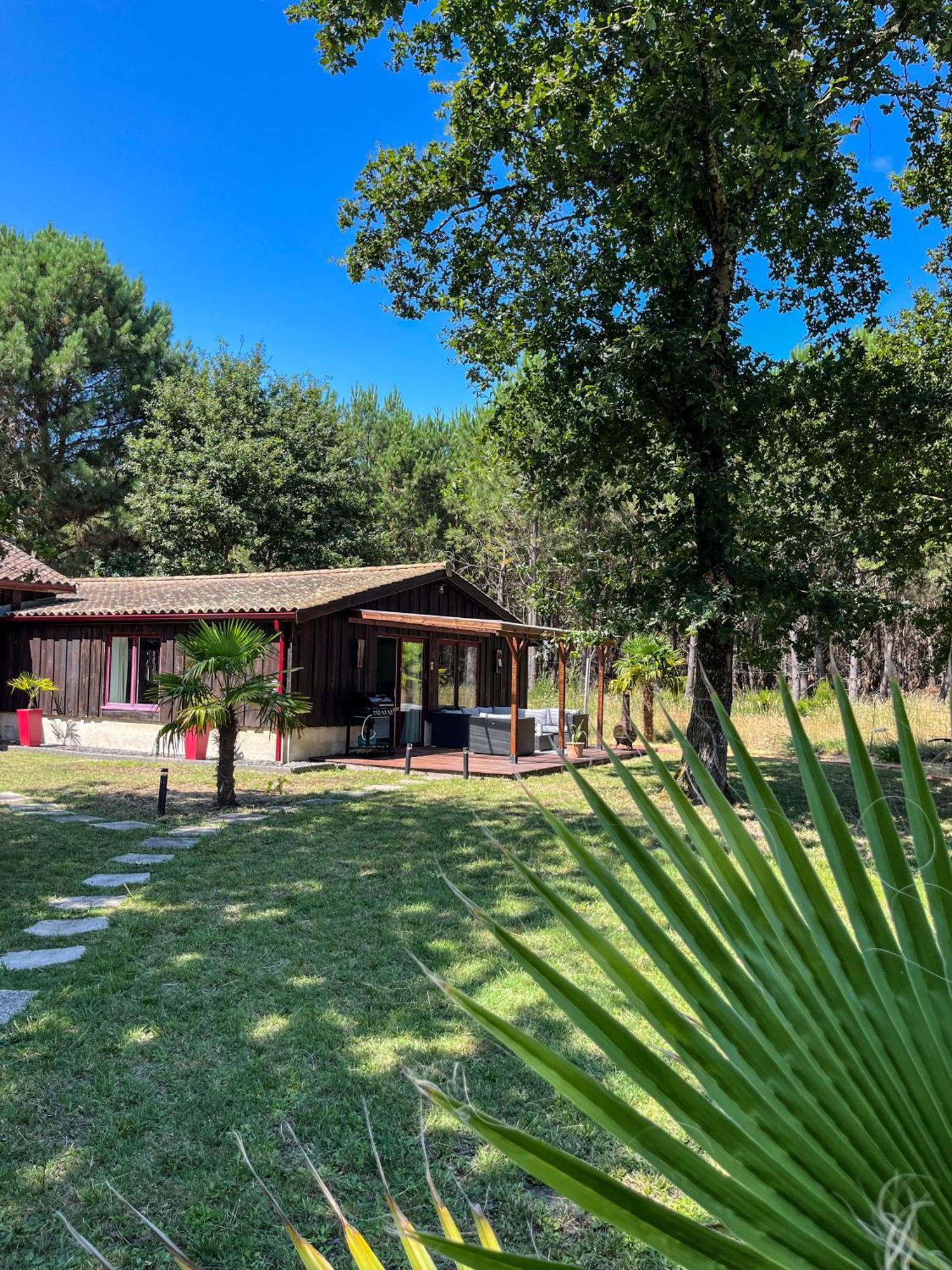Hacienda De La Canopee Avec Piscine Chauffee Au Sel Hourtin Kültér fotó